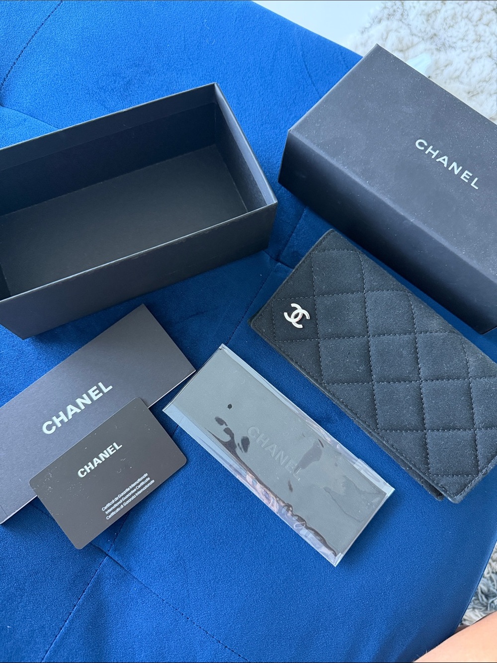 CHANEL Black Quilted case  with Silver CC Emblem logo suede lining